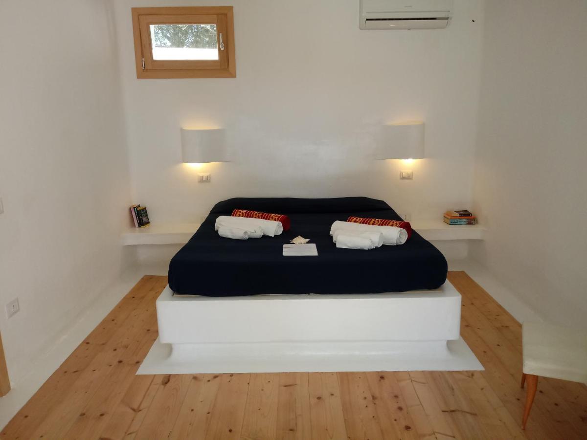 Porto Columbu - Perd'E Sali Casa Namaste Bed & Breakfast エクステリア 写真